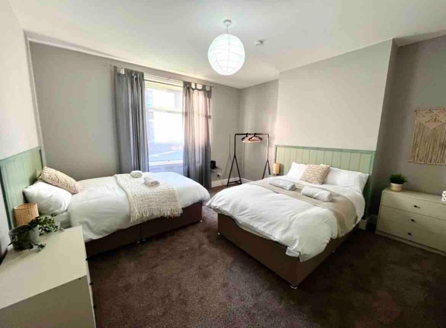 Gorgeous Spacious 2 Bedroom Home 10 Mins To City Gateshead Exterior foto
